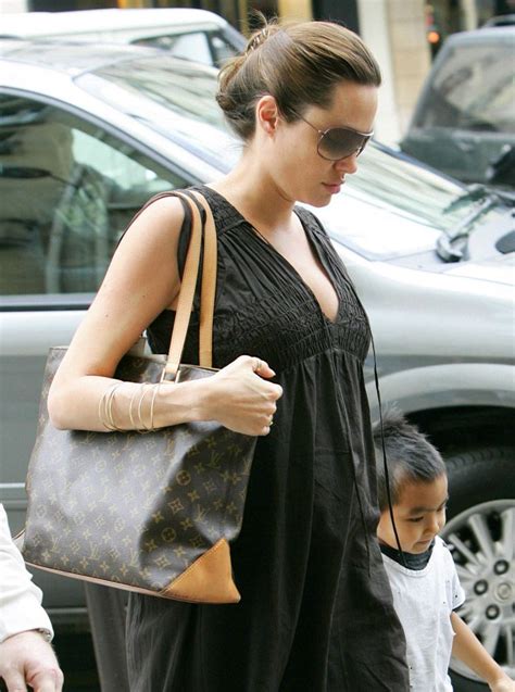 louis vuitton on the go tote celebrity